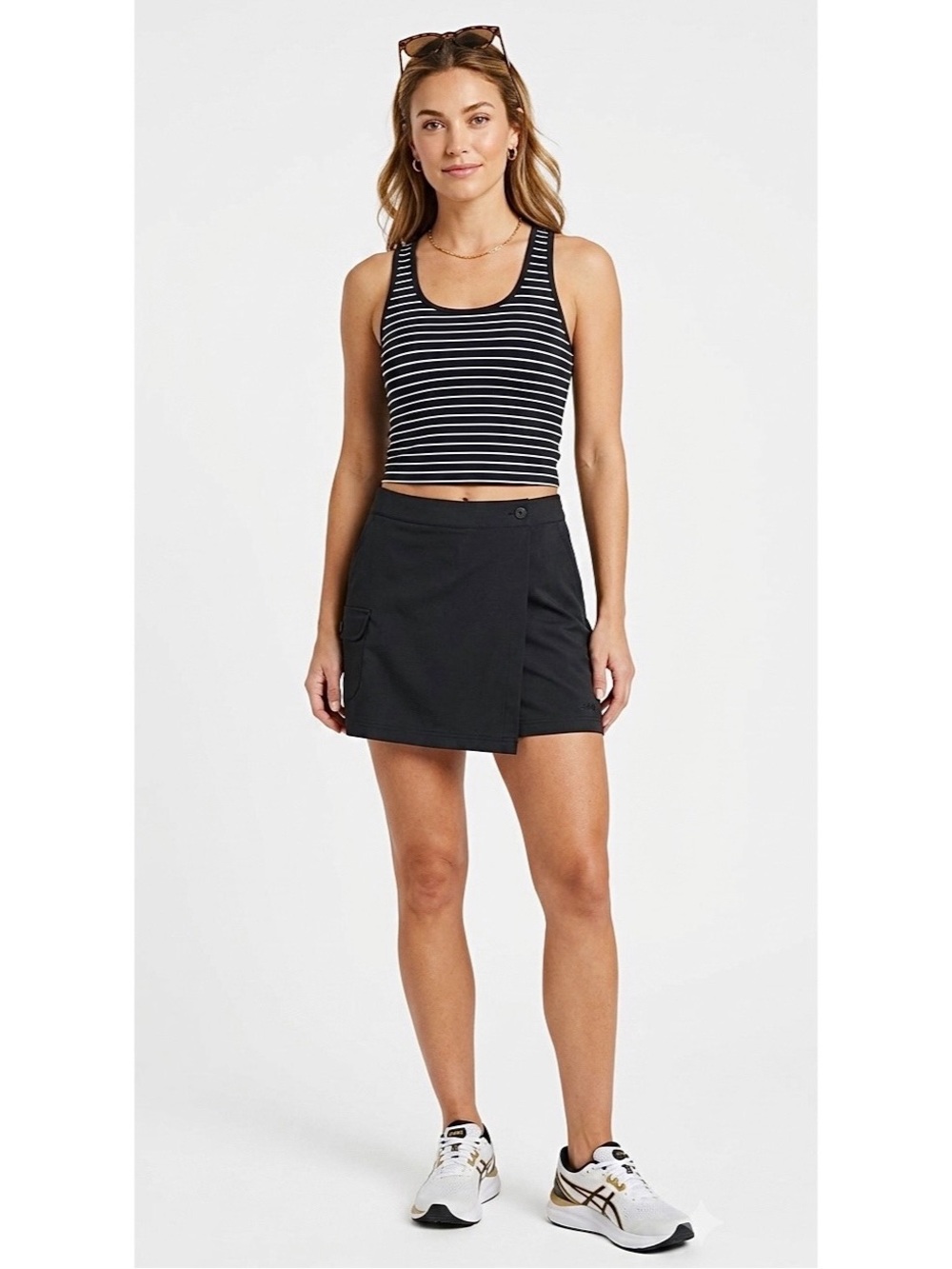 Avia Black Skort Built-In Shorts with Side Flap Pocket Size Medium